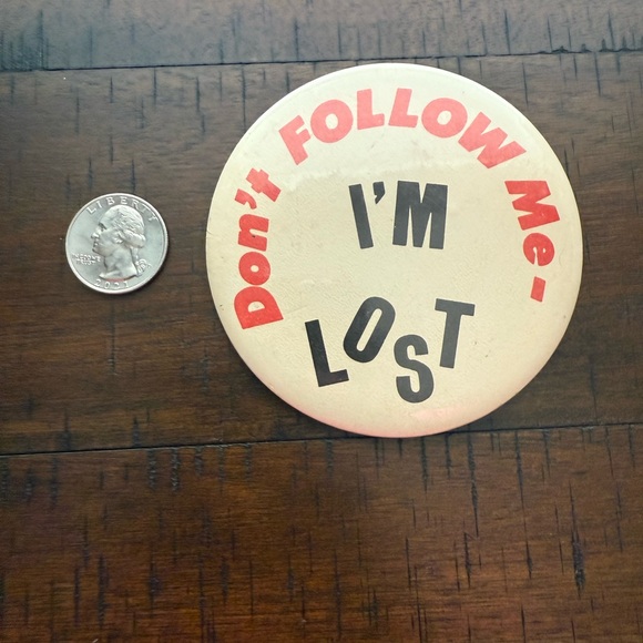 Vintage Button Pin Collection - Picture 9 of 11